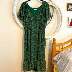 Max Studio beautiful green floral dress, XL